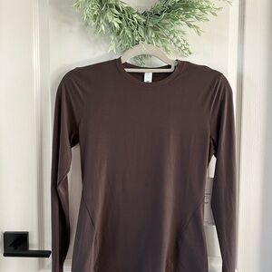 Lululemon wundermost nulu crewneck Long Sleeve Top